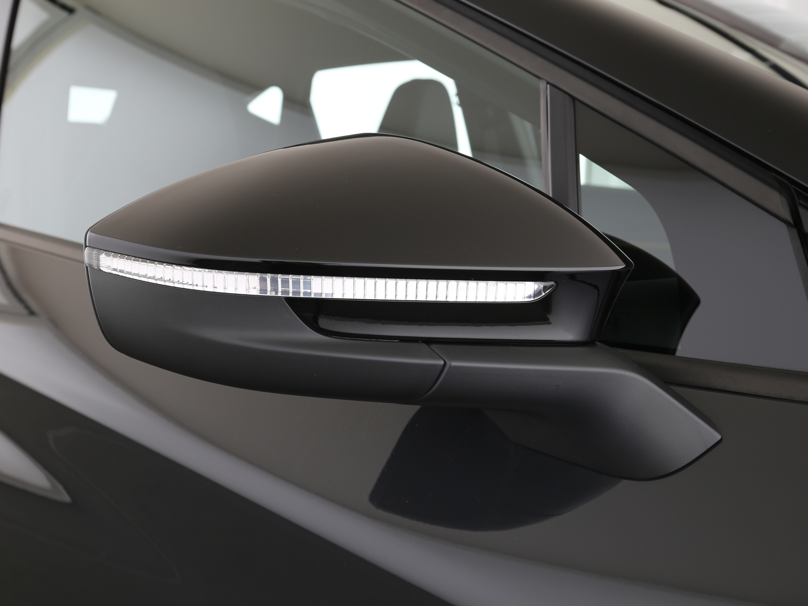 CUPRA Tavascan - Bild 23