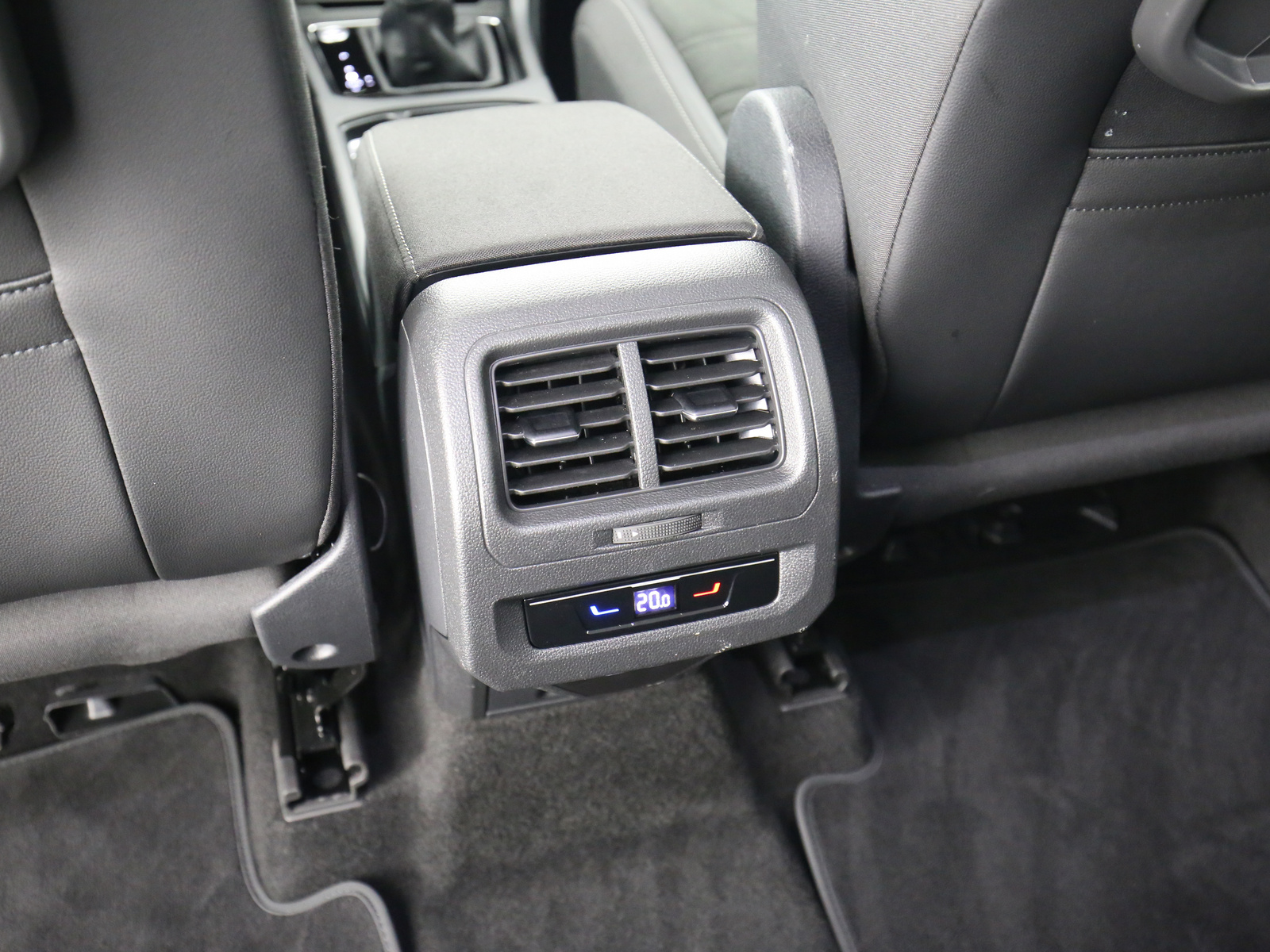VW Touran - Bild 22
