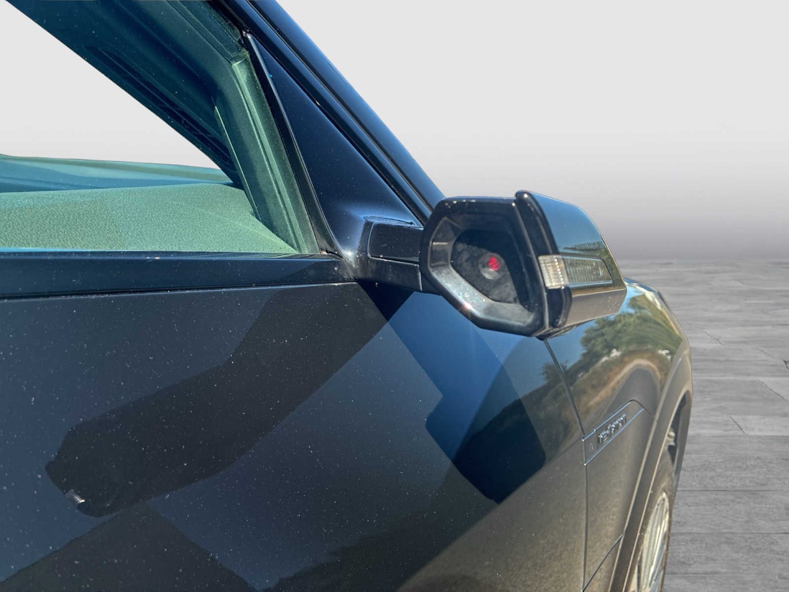 Audi Q8 e-tron - Bild 18