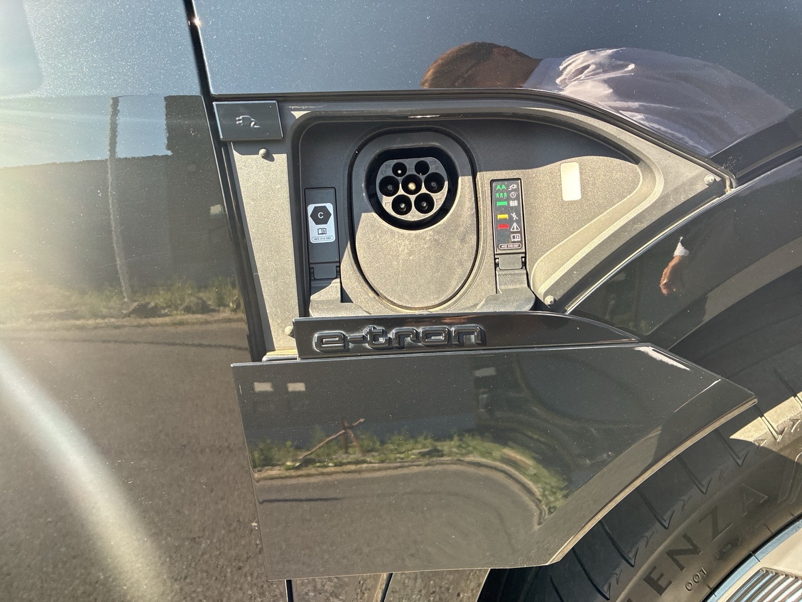 Audi Q8 e-tron - Bild 19