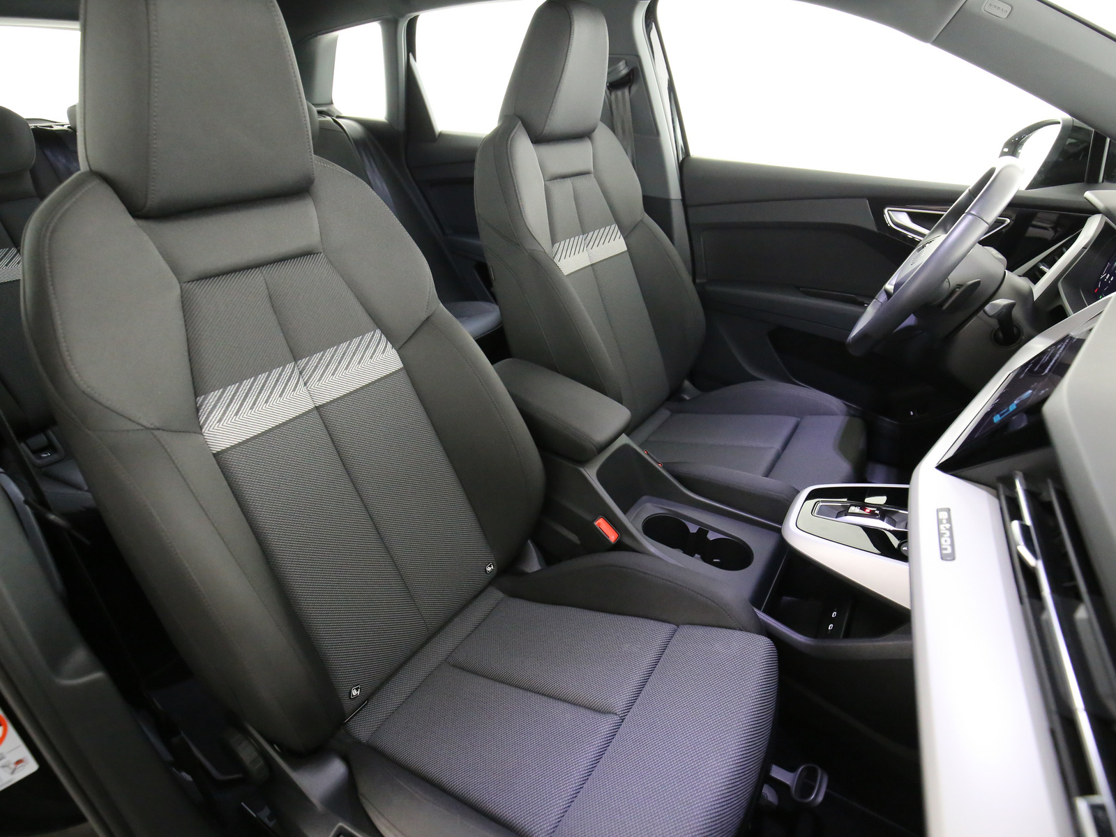 Audi Q4 e-tron - Bild 18