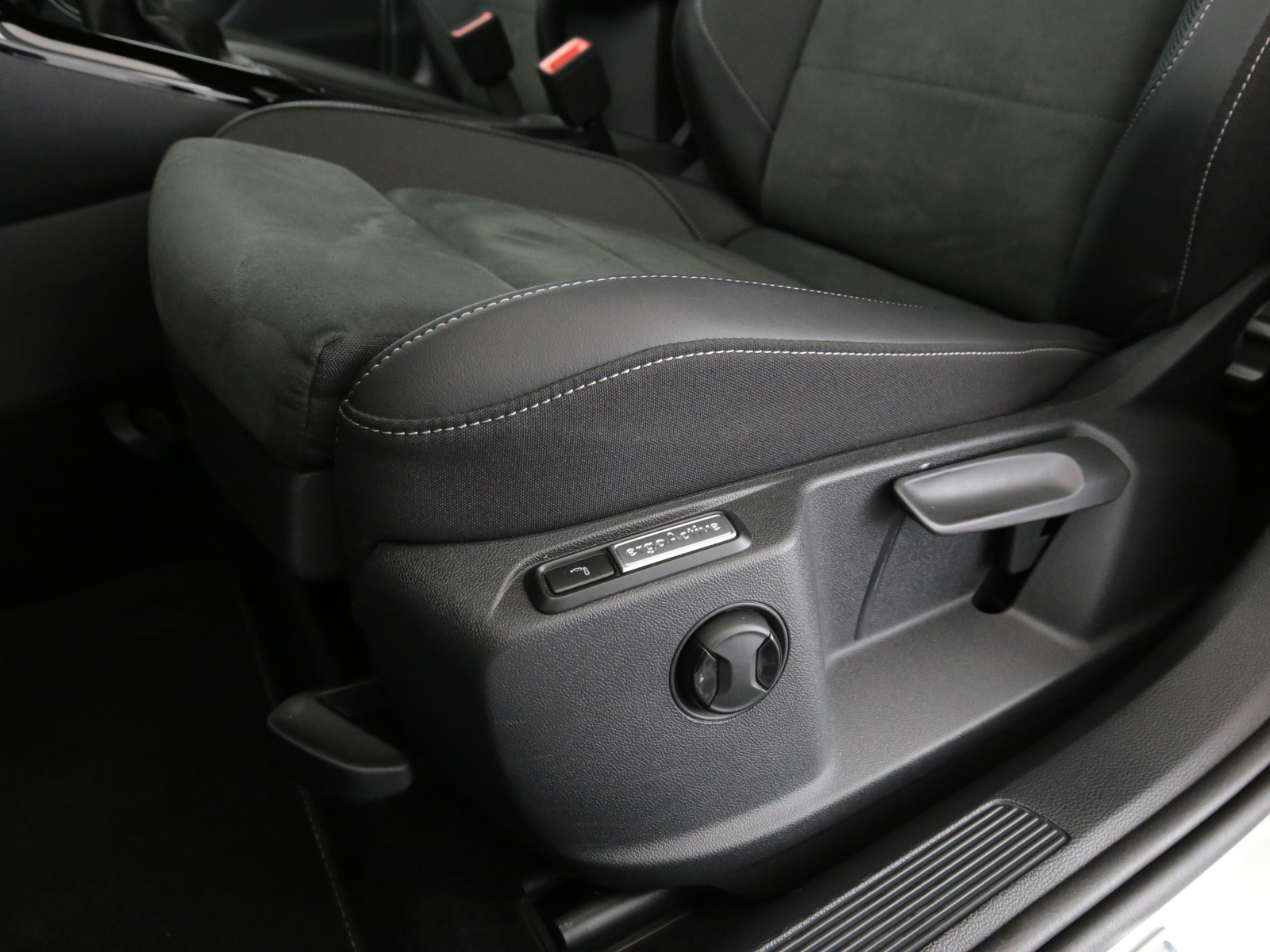 VW T-Roc - Bild 16