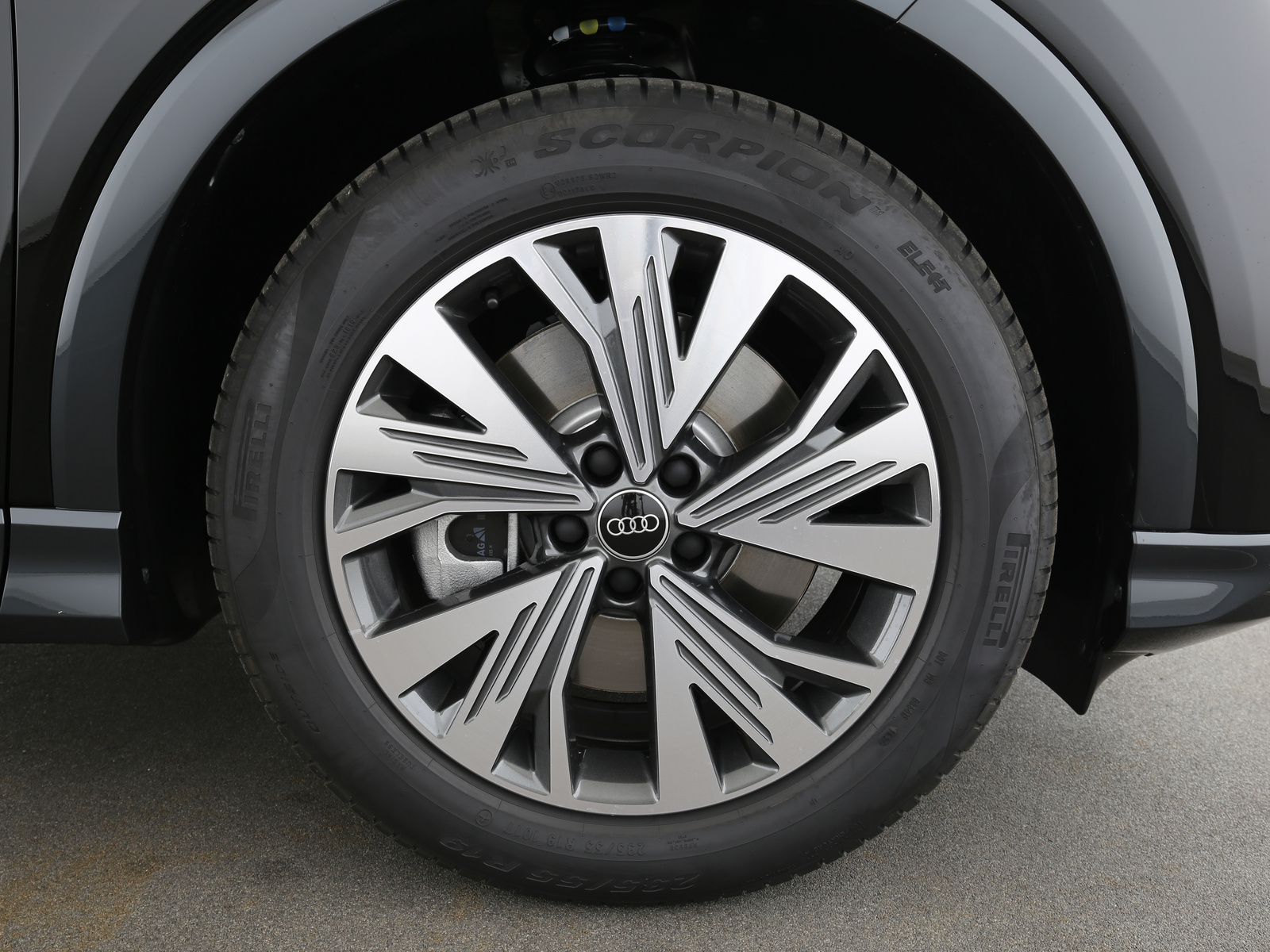 Audi Q4 e-tron - Bild 22
