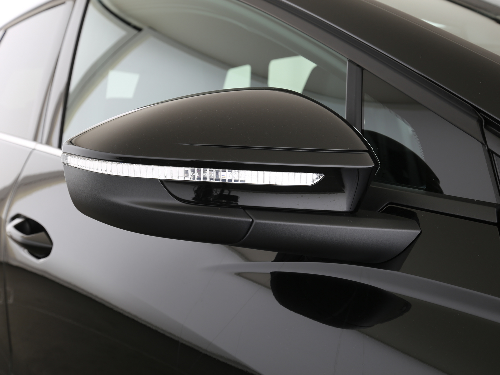 Audi Q4 e-tron - Bild 23