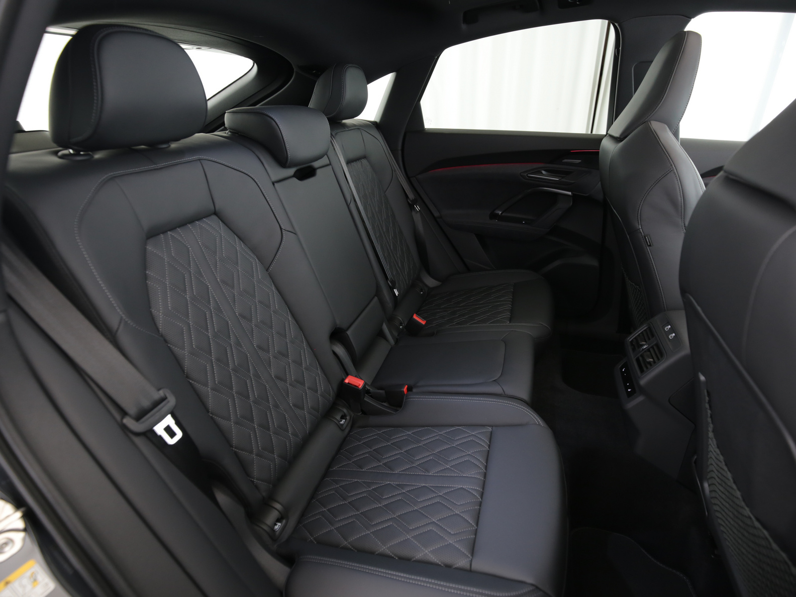 Audi Q5 Sportback - Bild 15