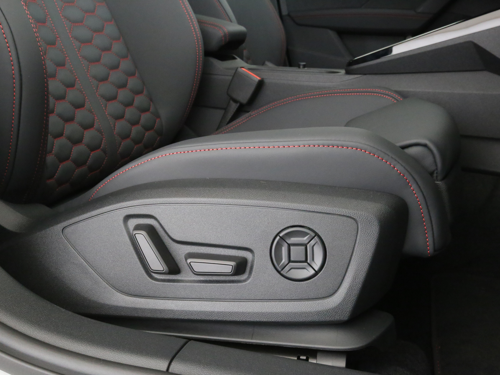Audi RS3 Limousine - Bild 16