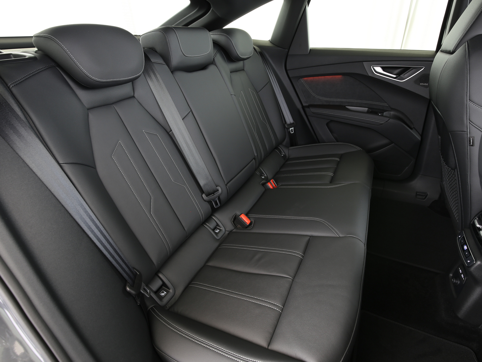Audi Q4 e-tron - Bild 15