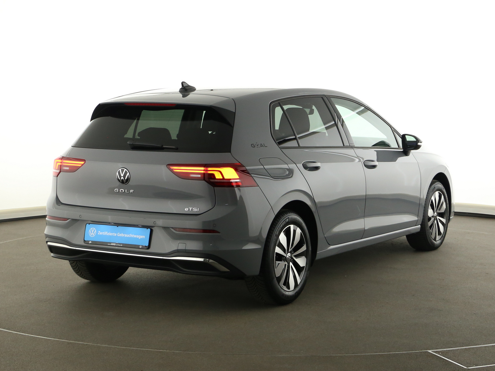 VW Golf VIII - Bild 11