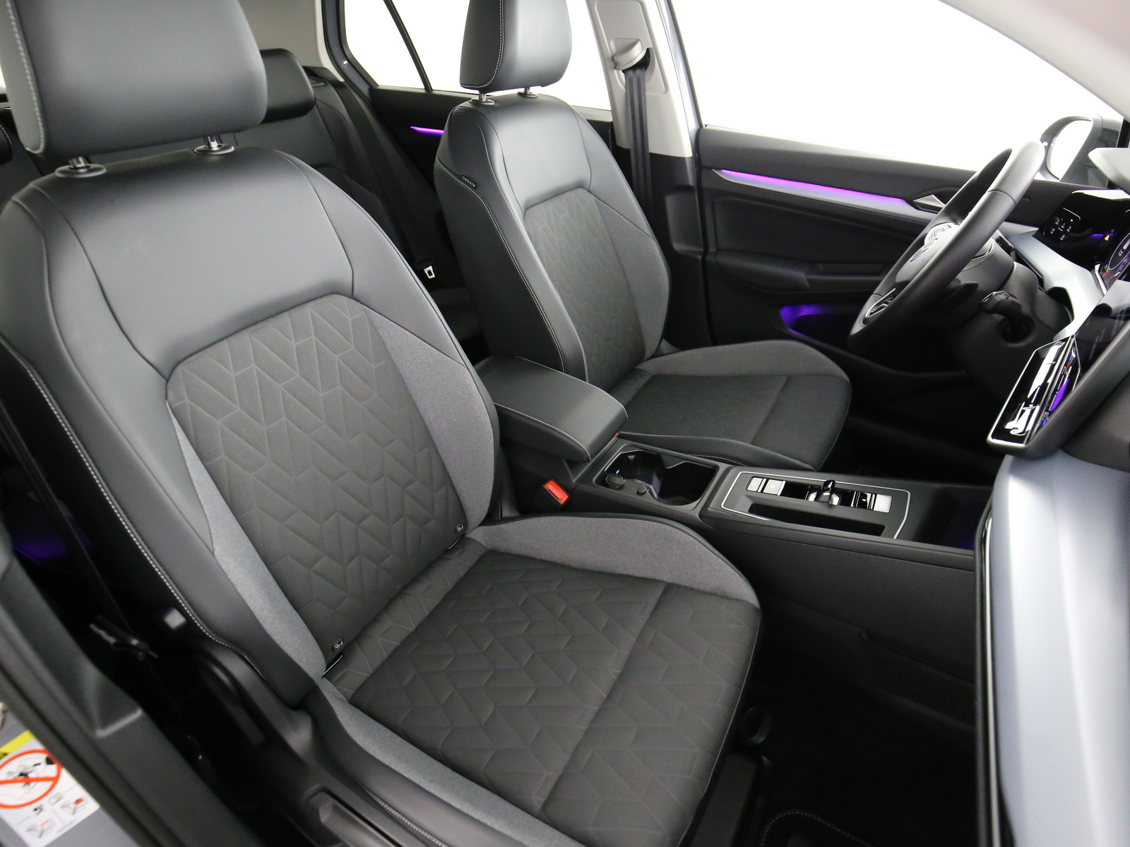 VW Golf VIII - Bild 18