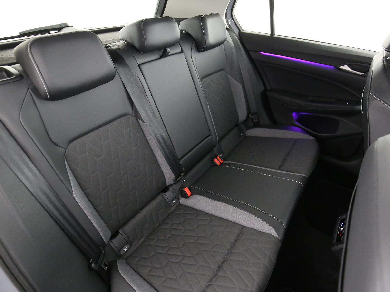 VW Golf VIII - Bild 19