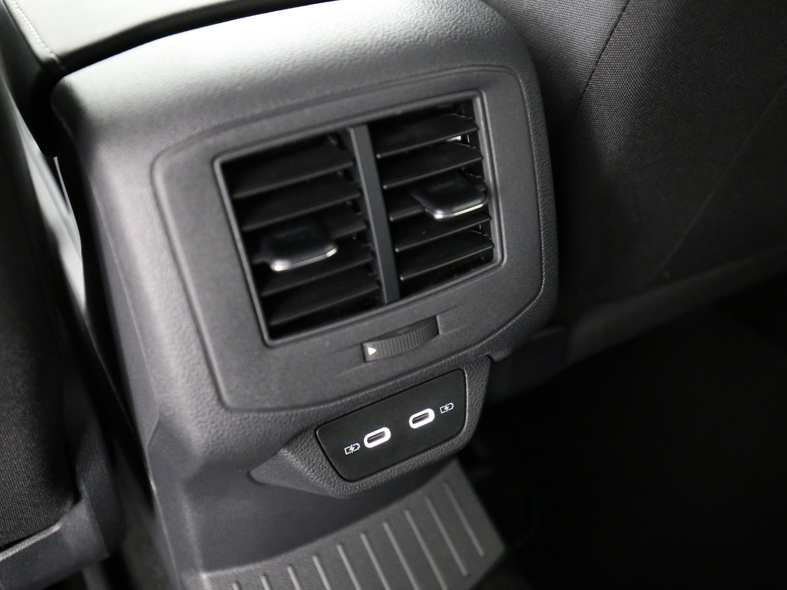 VW T-Roc - Bild 24