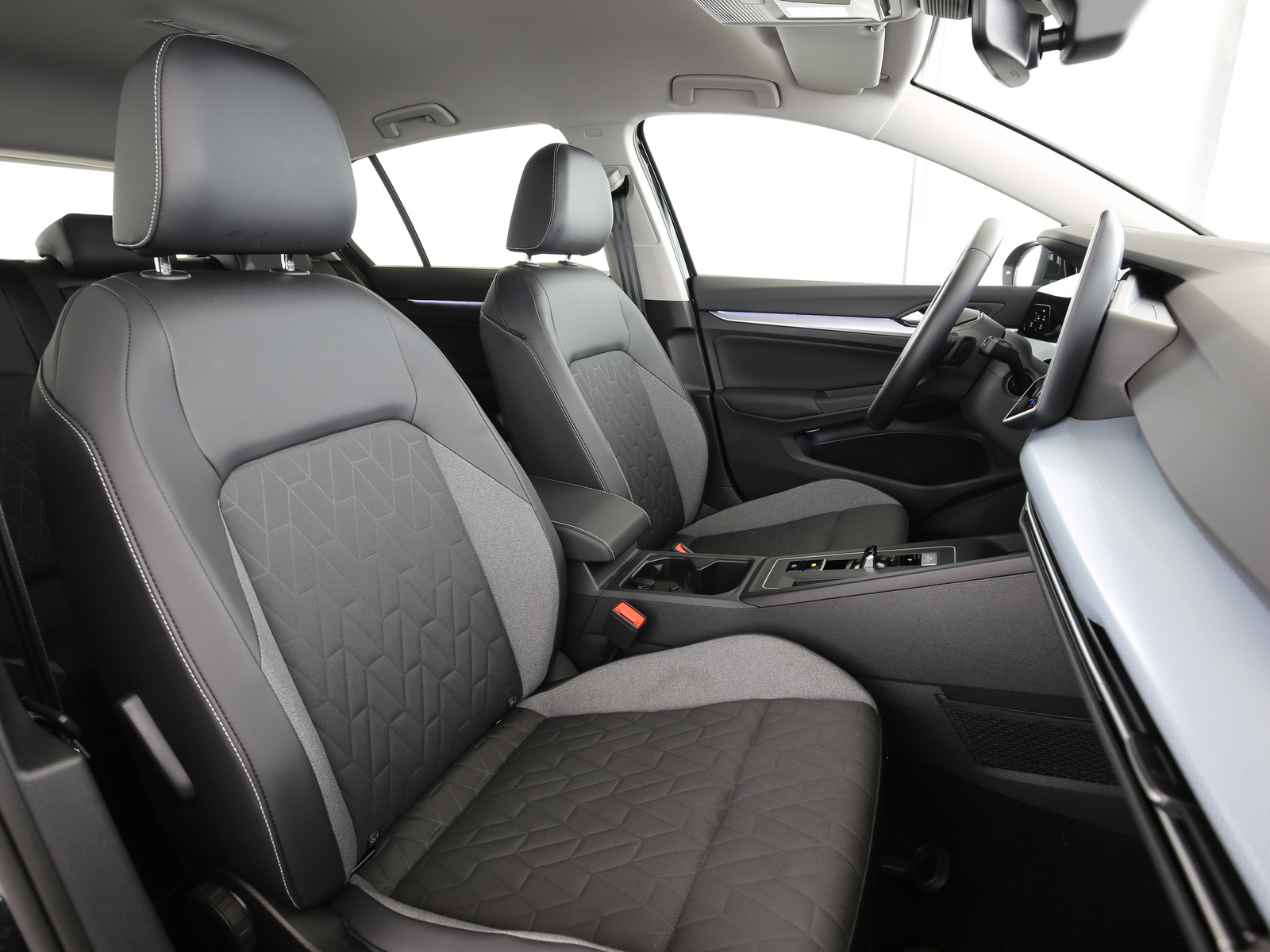 VW Golf VIII - Bild 21