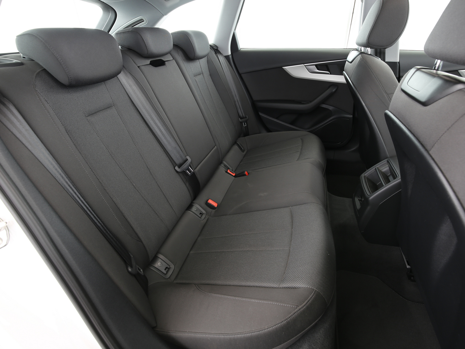 Audi A4 Avant - Bild 15