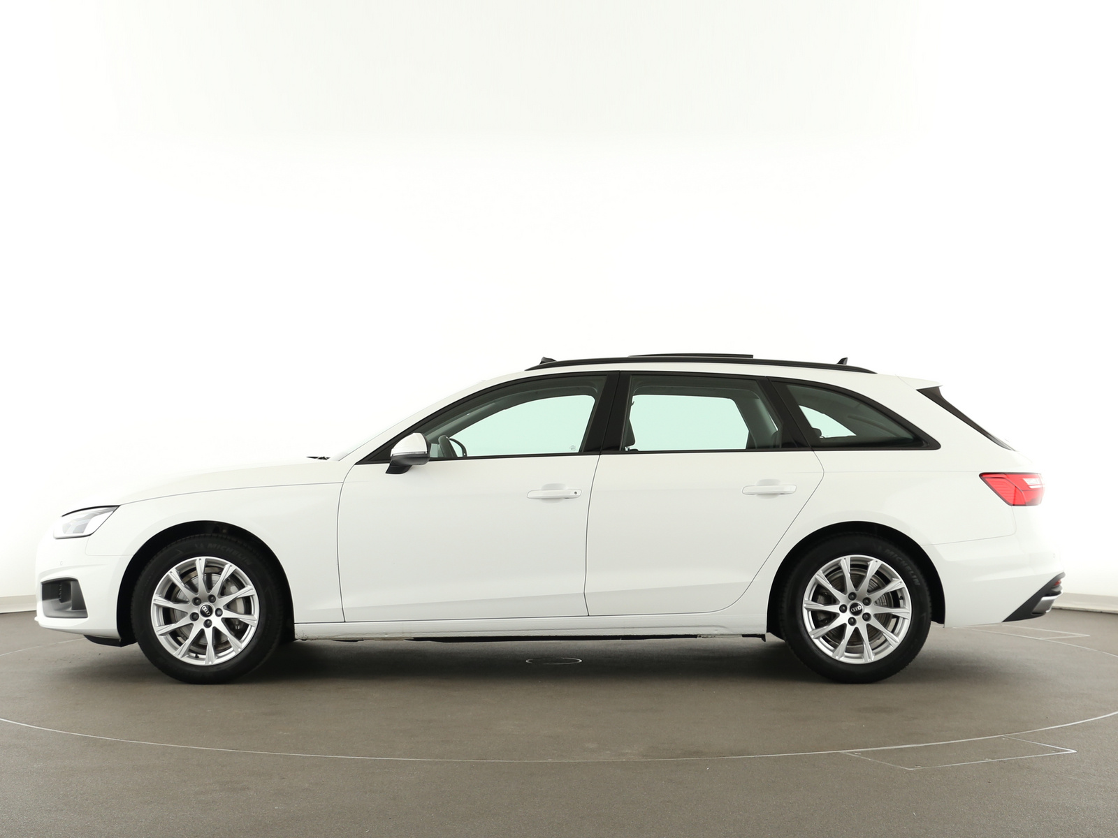 Audi A4 Avant - Bild 4