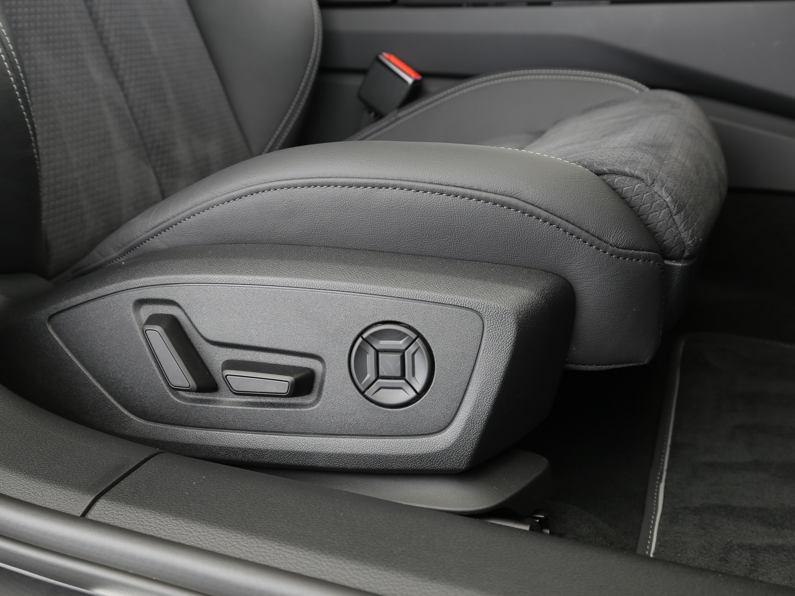 Audi S6 Avant - Bild 21