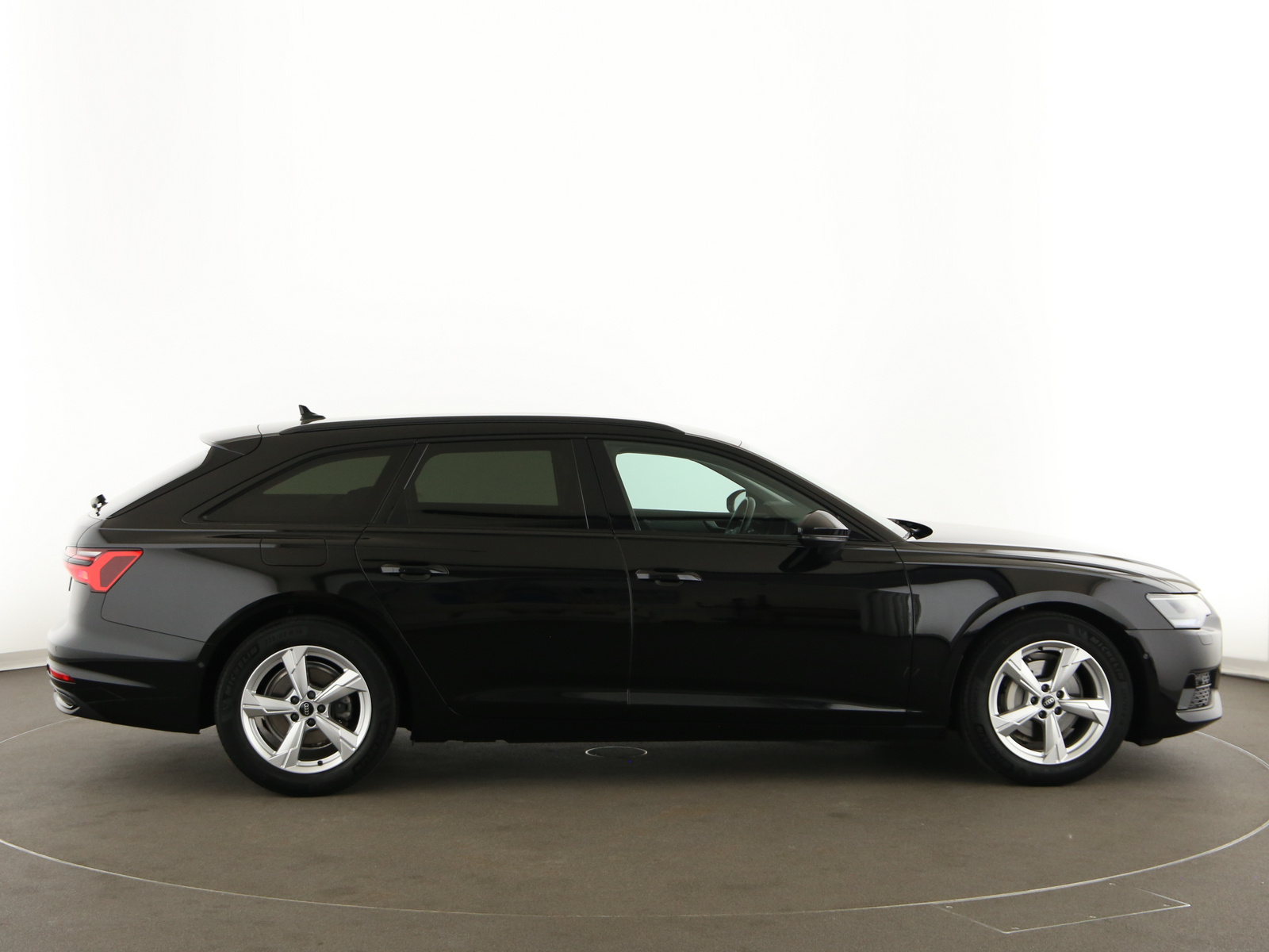 Audi A6 Avant - Bild 8