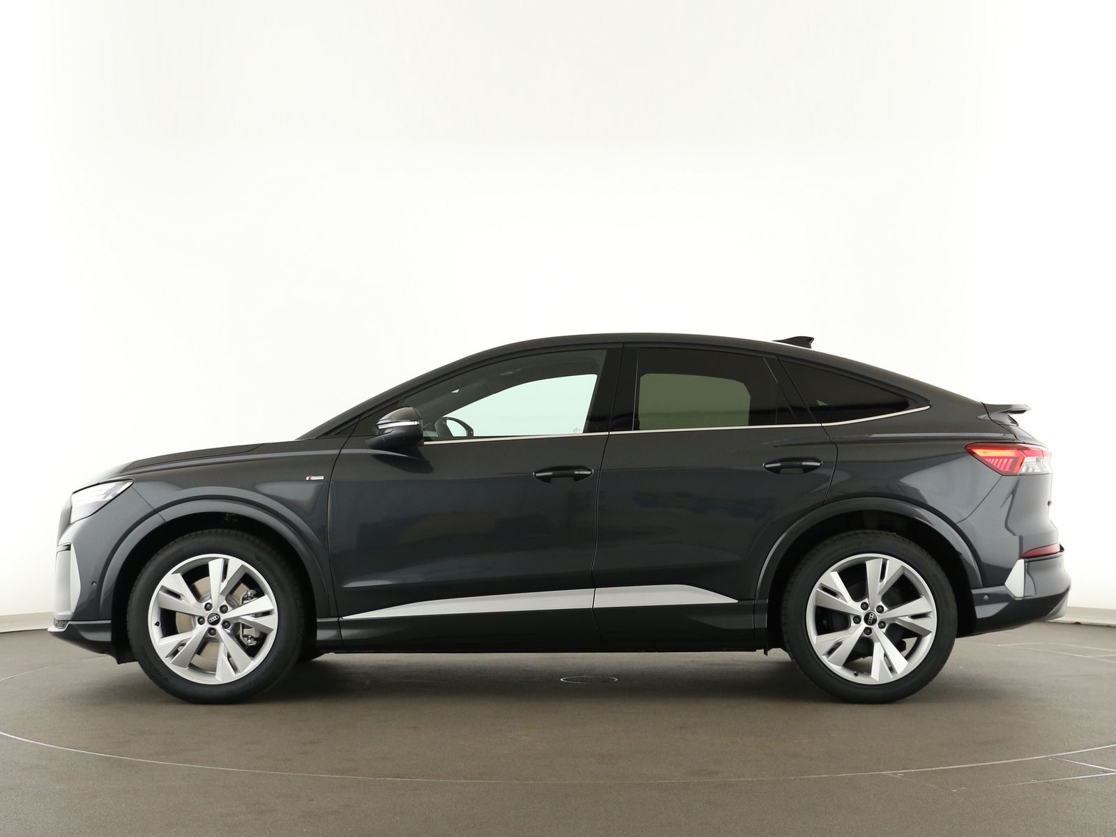 Audi Q4 e-tron - Bild 4