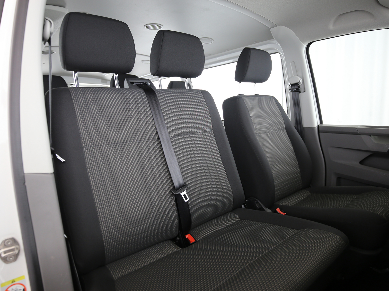 VW T6.1 Kombi / Caravelle - Bild 15