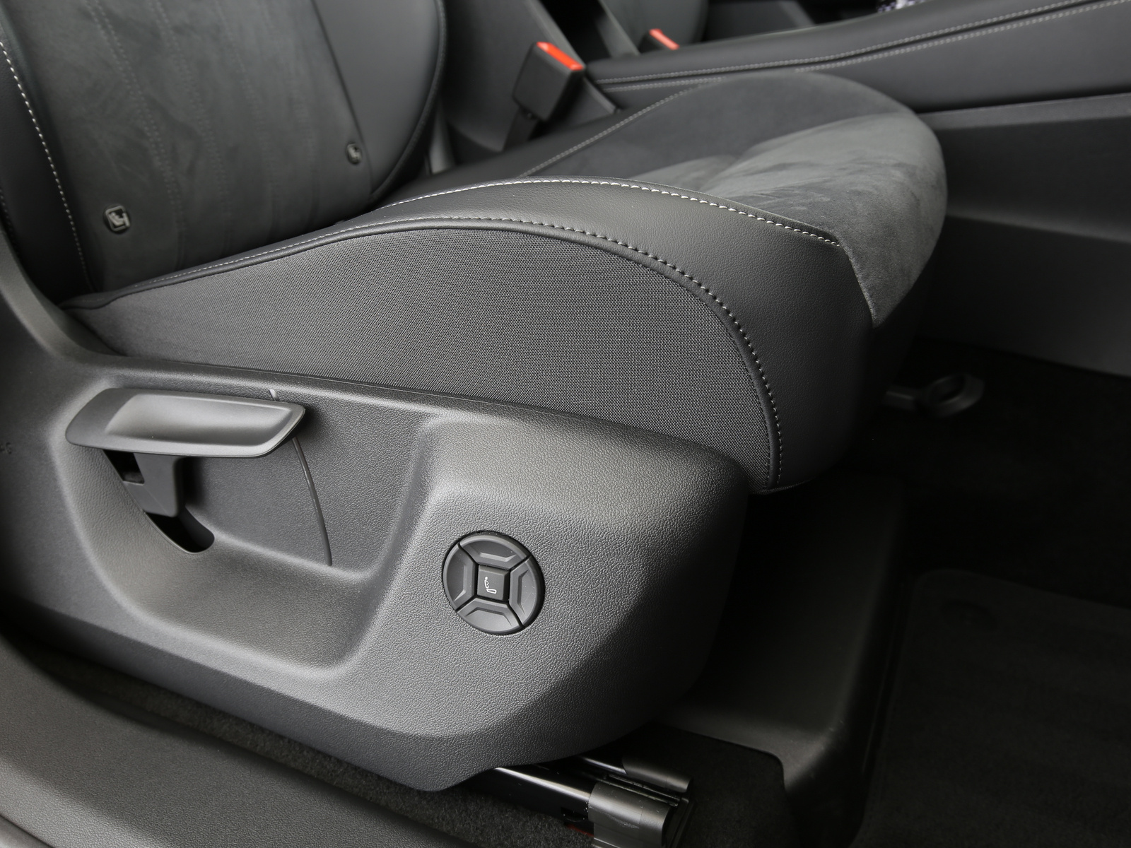 VW Tiguan - Bild 20