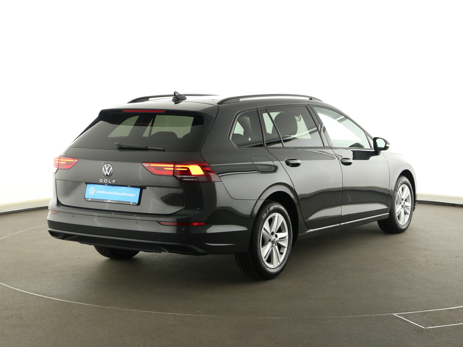VW Golf VIII Variant - Bild 7