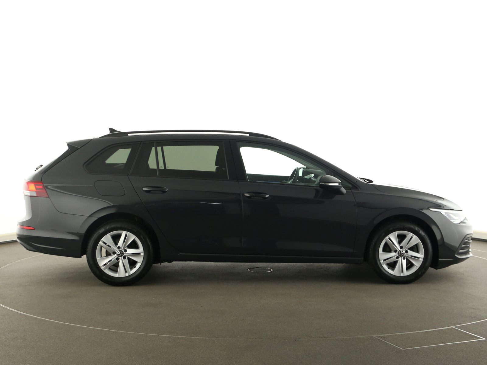 VW Golf VIII Variant - Bild 8
