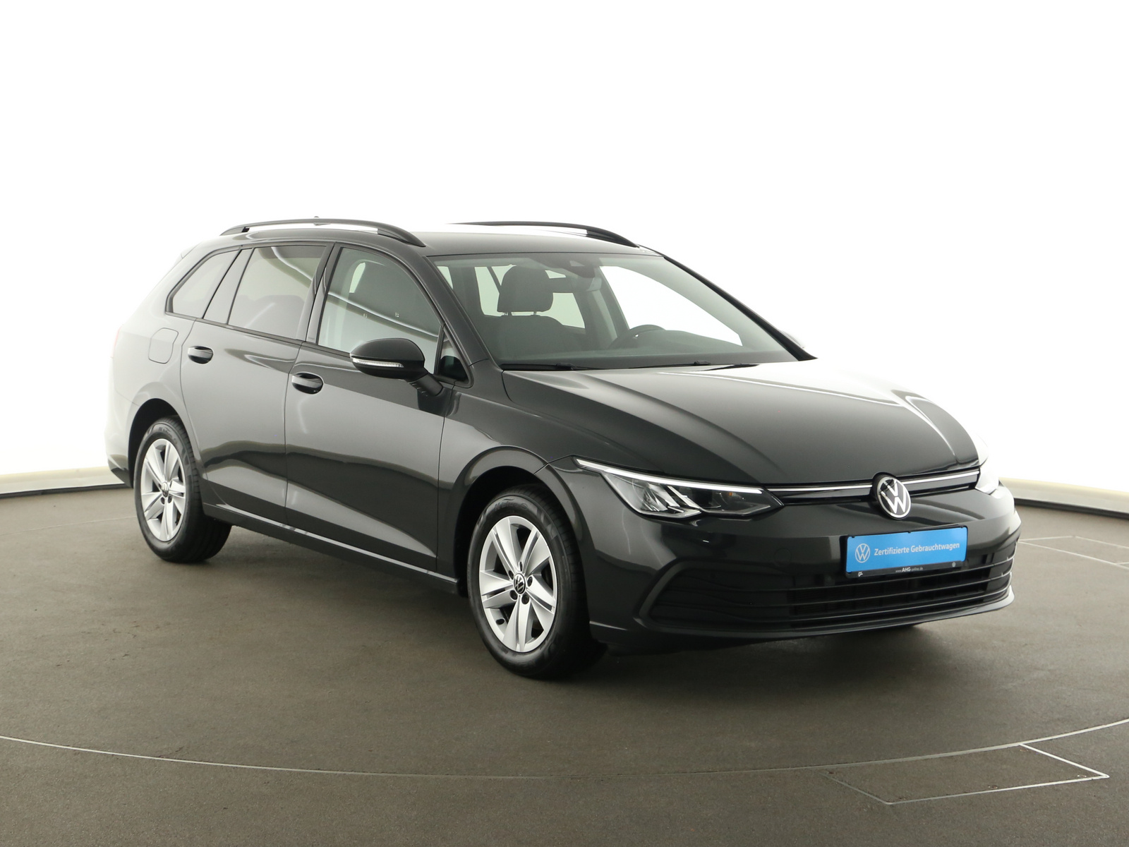 VW Golf VIII Variant - Bild 9