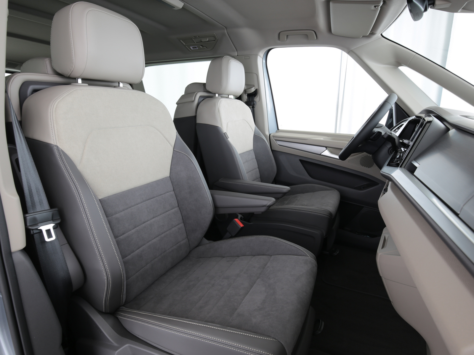 VW Multivan - Bild 17