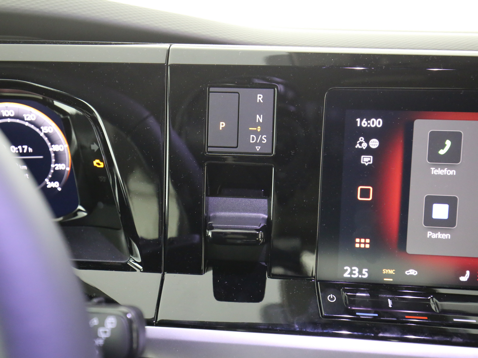 VW Multivan - Bild 16