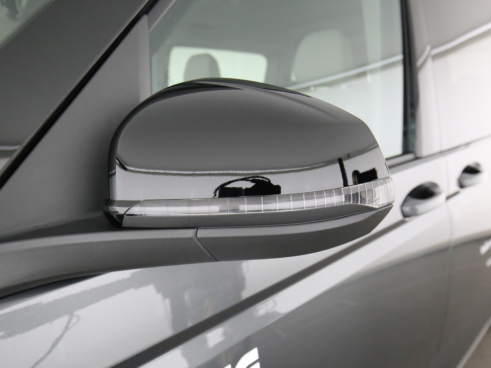 VW Multivan - Bild 20