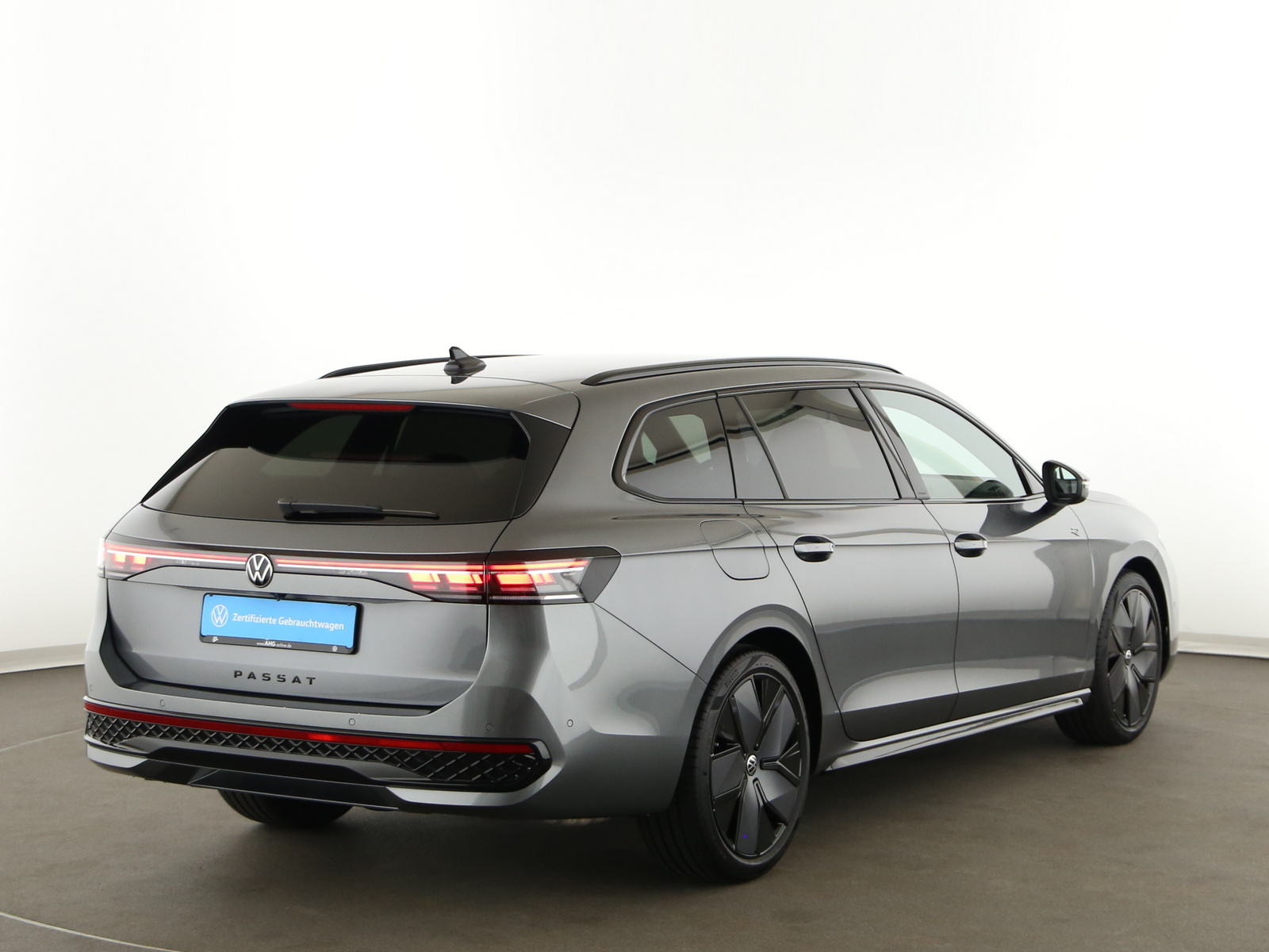 VW Passat Variant - Bild 7