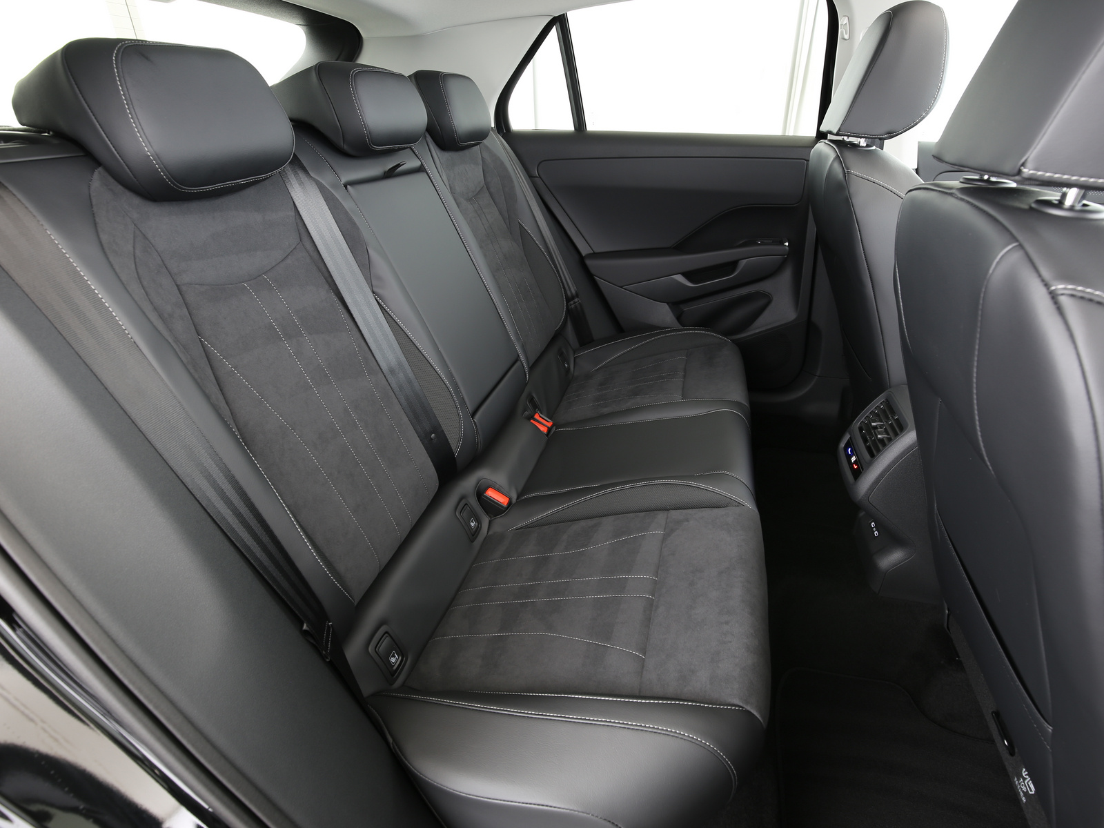 VW T-Roc - Bild 15