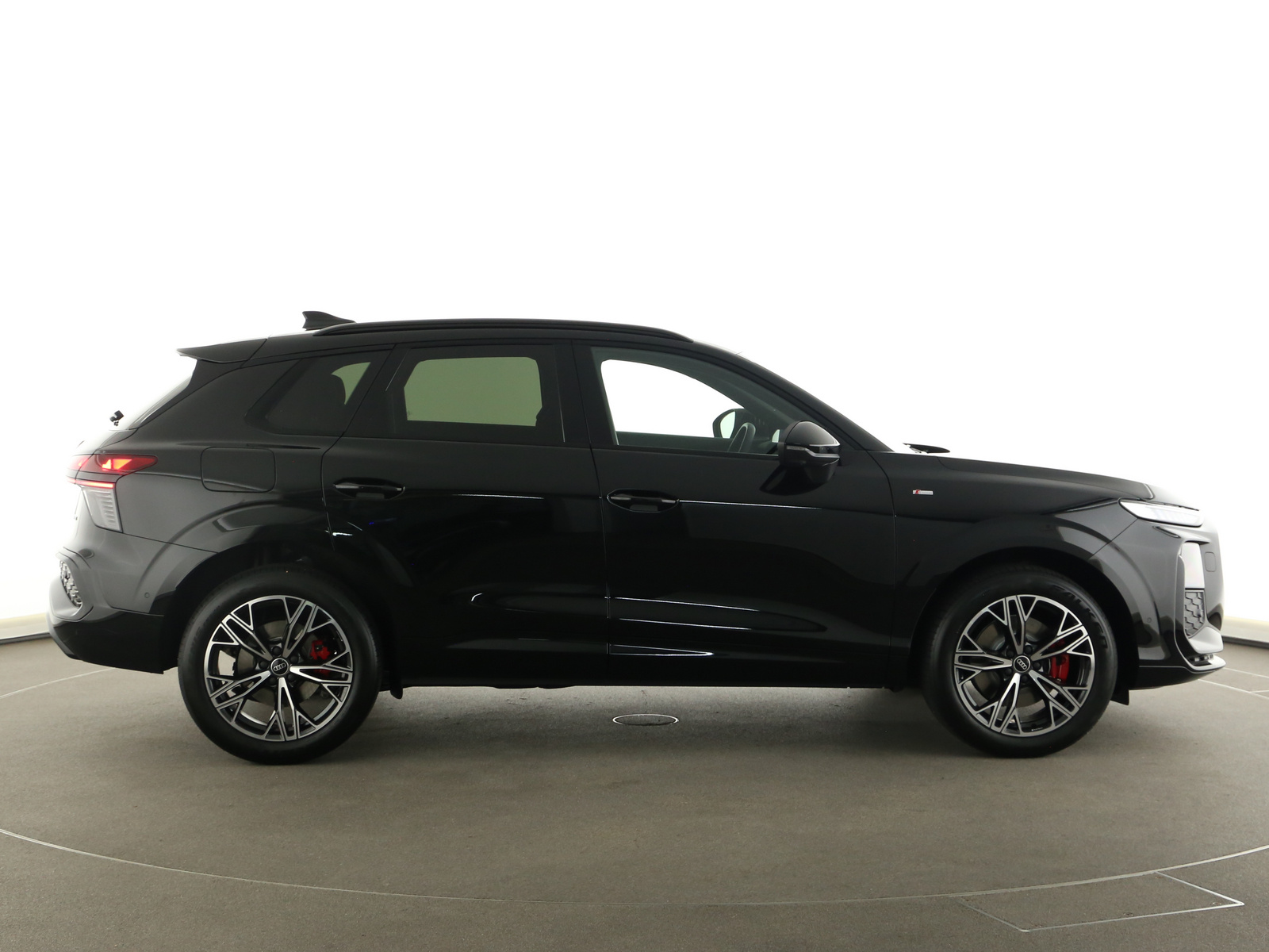 Audi Q3 - Bild 8
