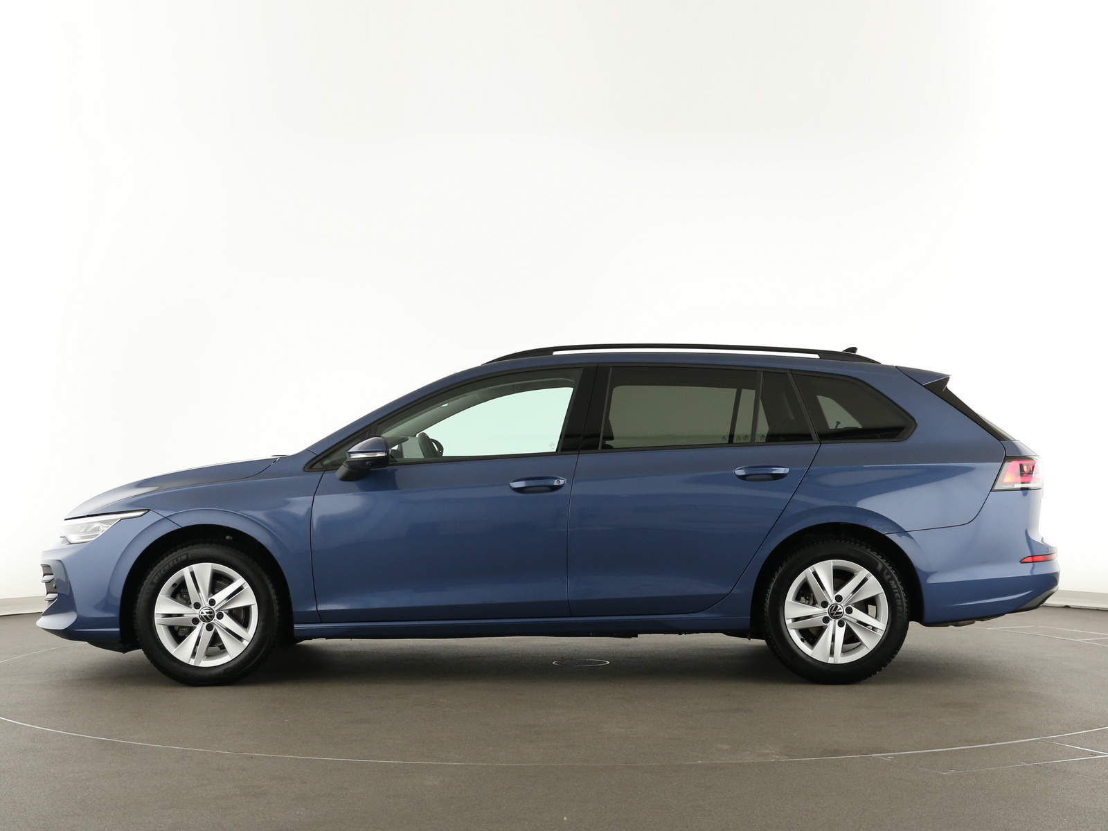 VW Golf VIII Variant - Bild 4