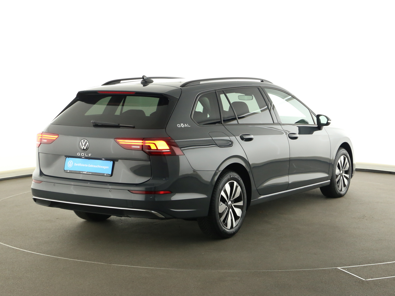 VW Golf VIII Variant - Bild 7