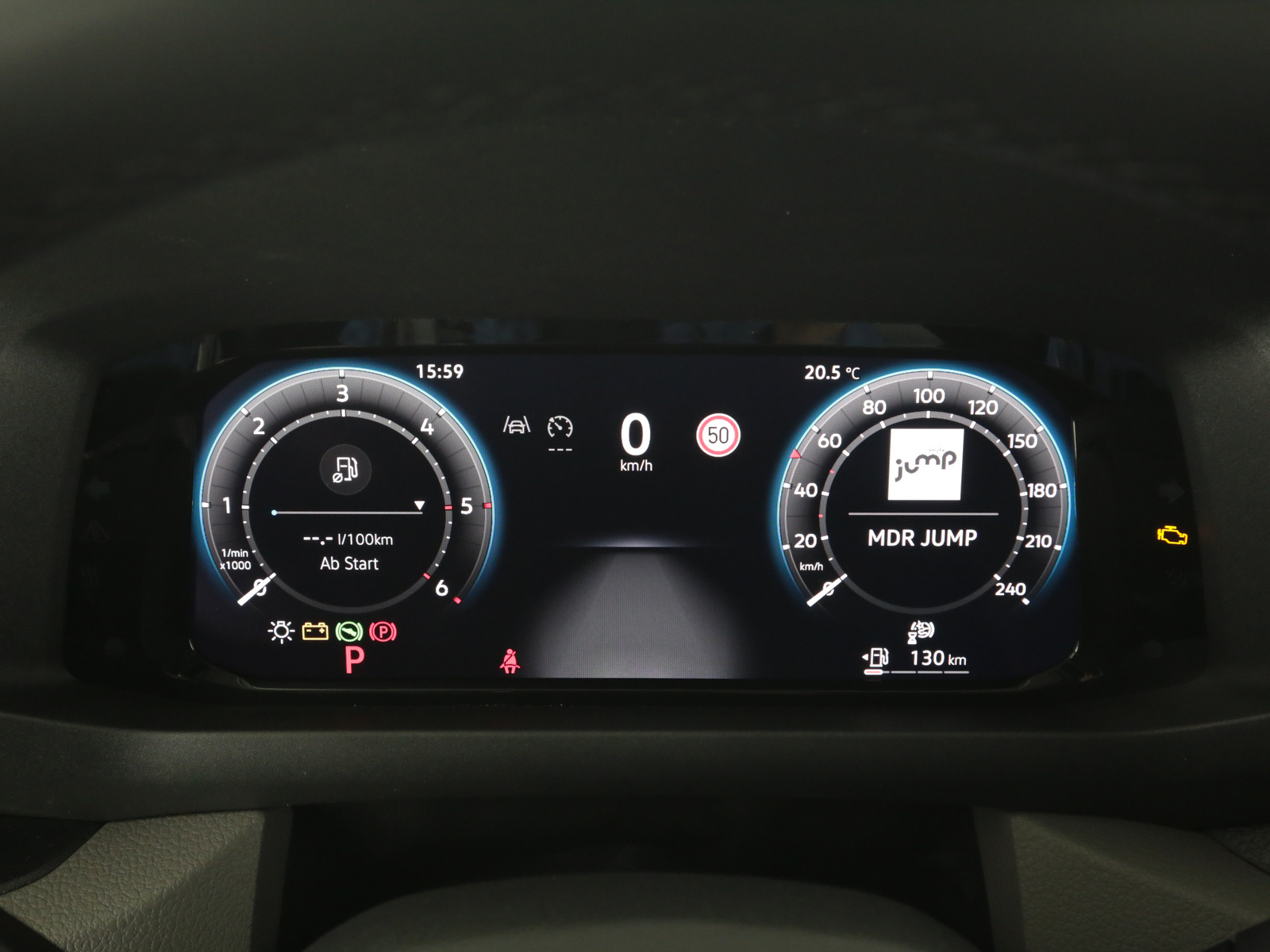 VW Crafter Kasten - Bild 12