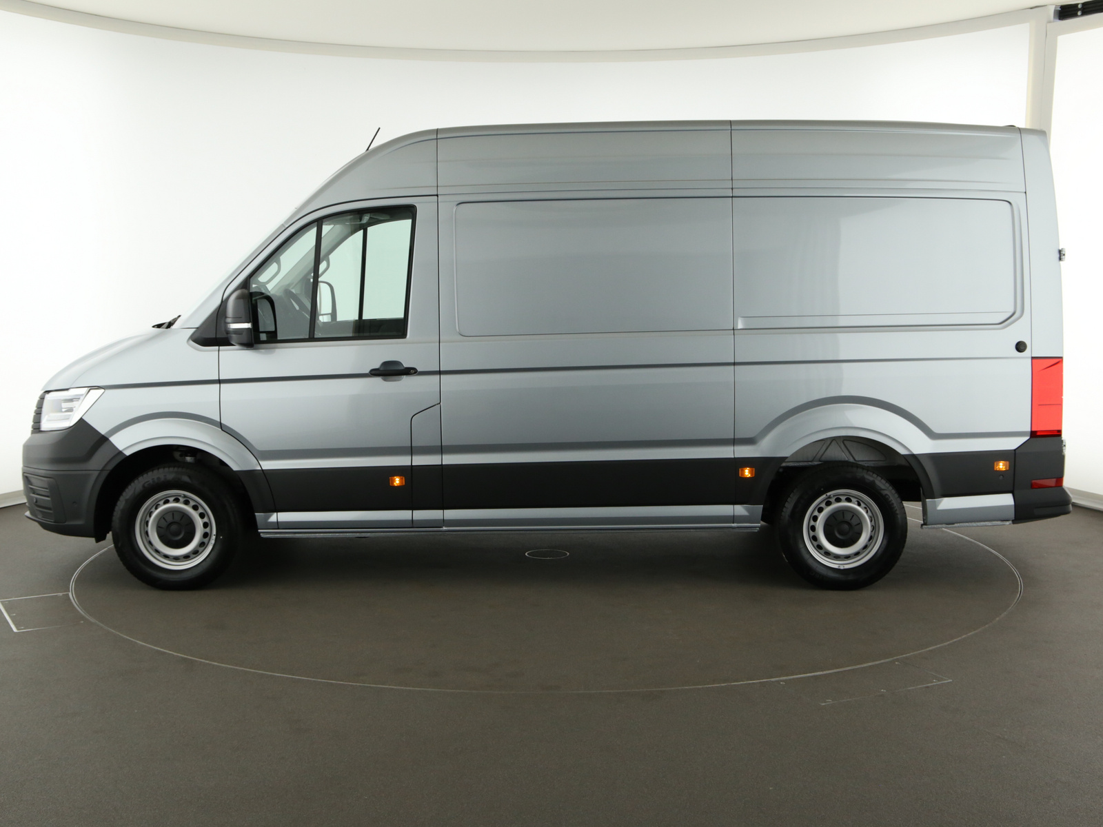 VW Crafter Kasten - Bild 4