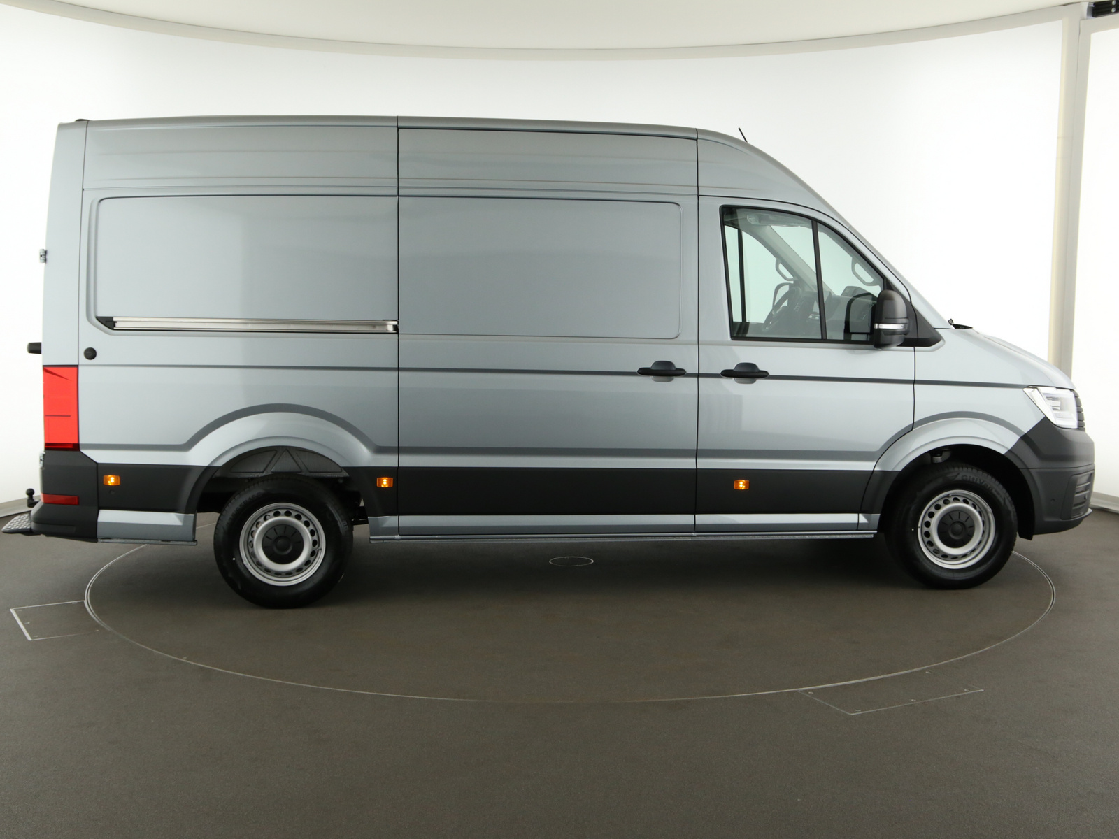 VW Crafter Kasten - Bild 8