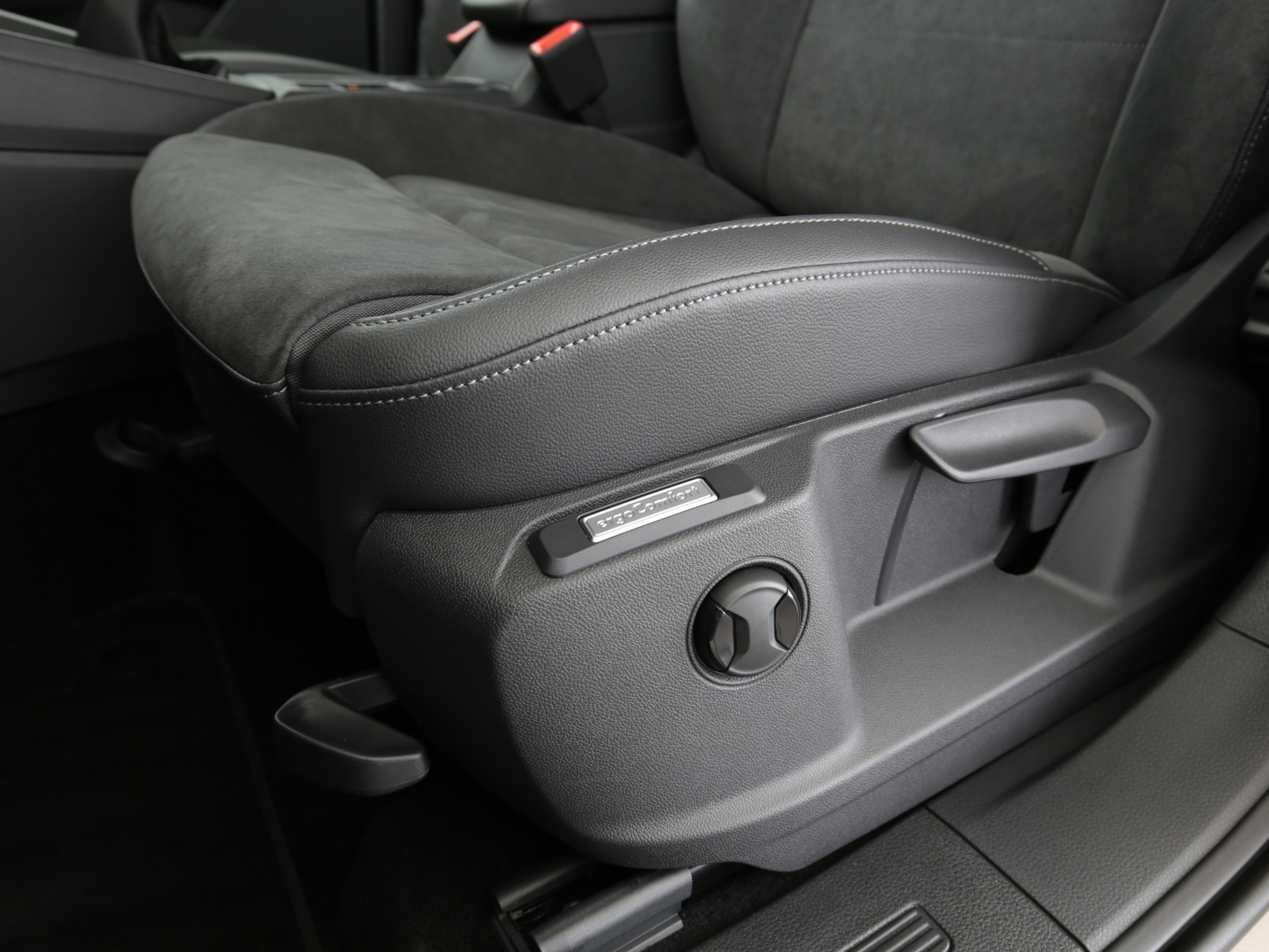 VW Caddy Life - Bild 16