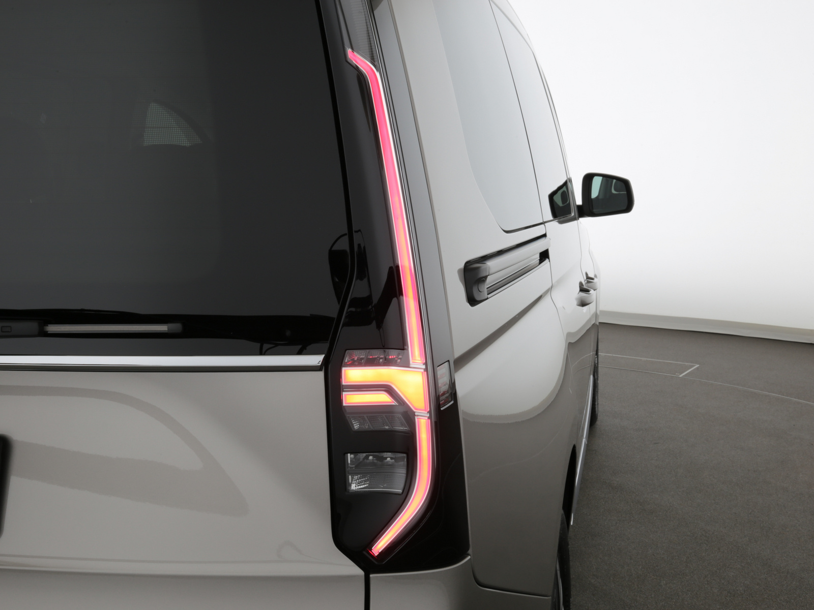 VW Caddy Life - Bild 23