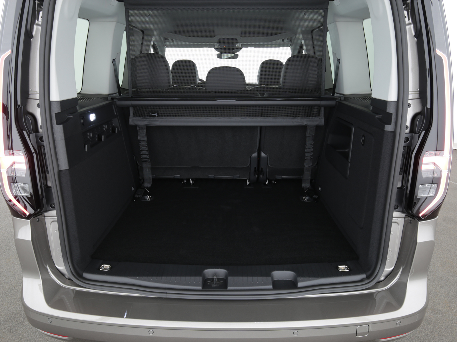 VW Caddy Life - Bild 25