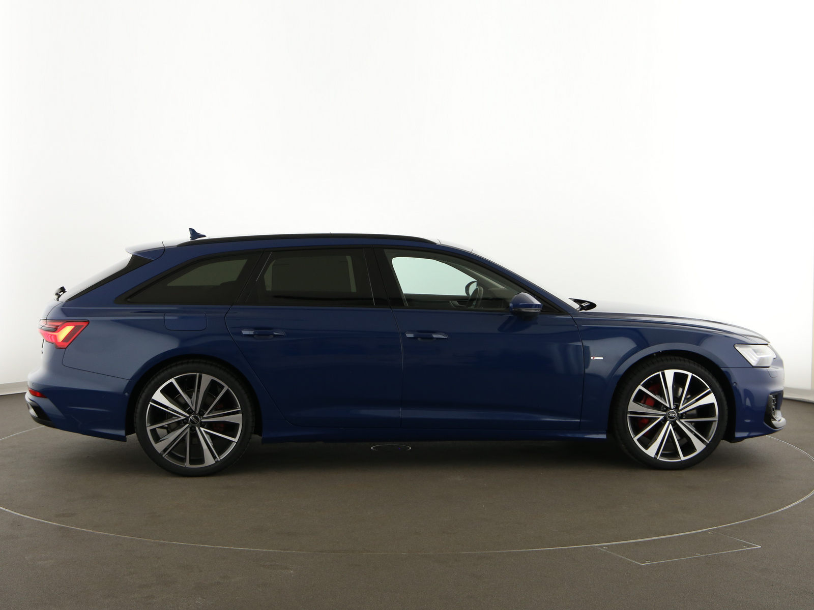 Audi A6 Avant - Bild 9