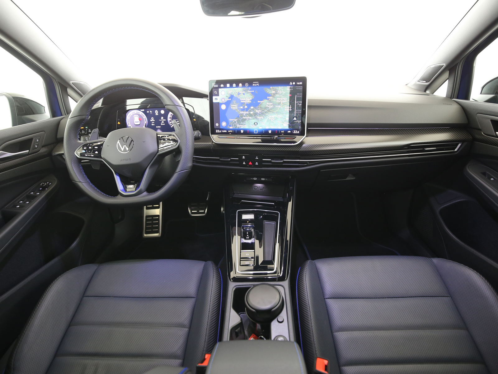 VW Golf VIII - Bild 11