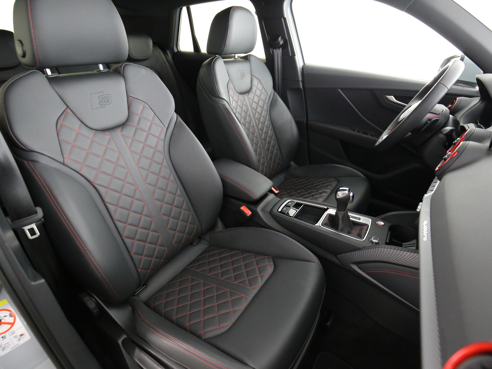 Audi SQ2 - Bild 20