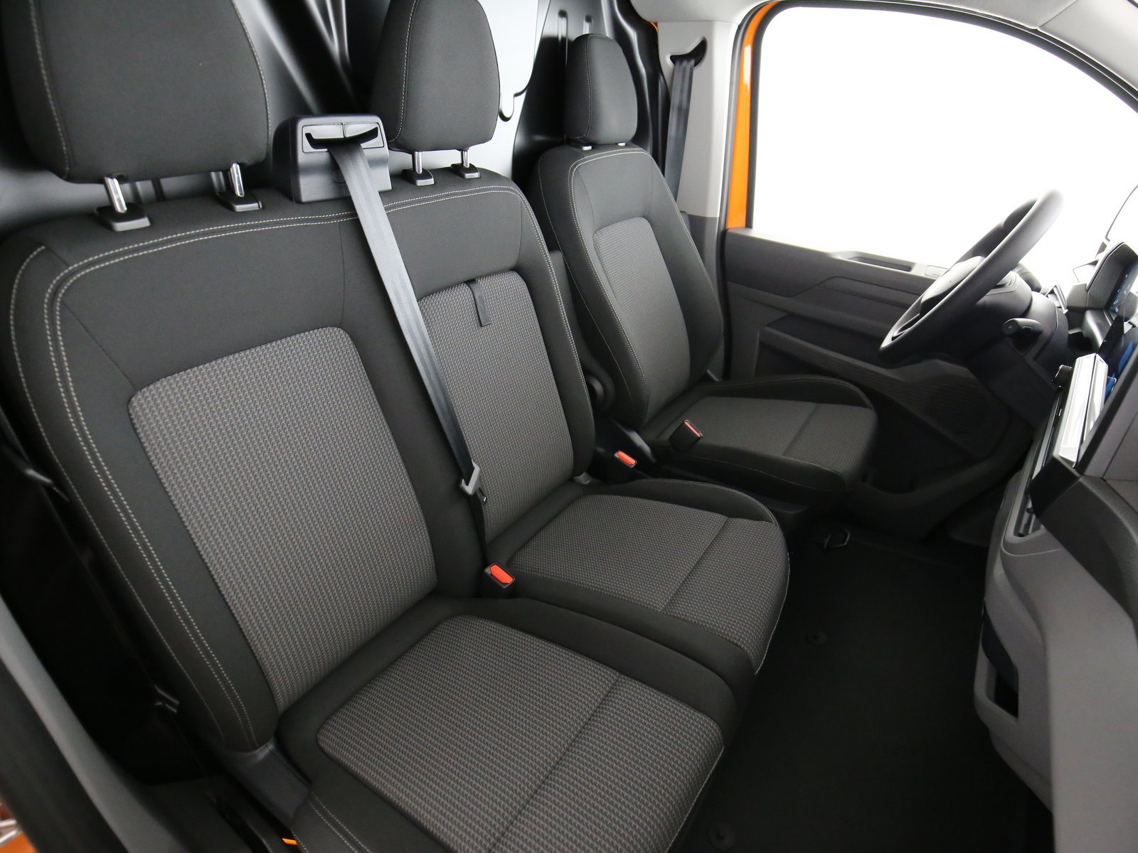 VW T7 Commerce - Bild 14