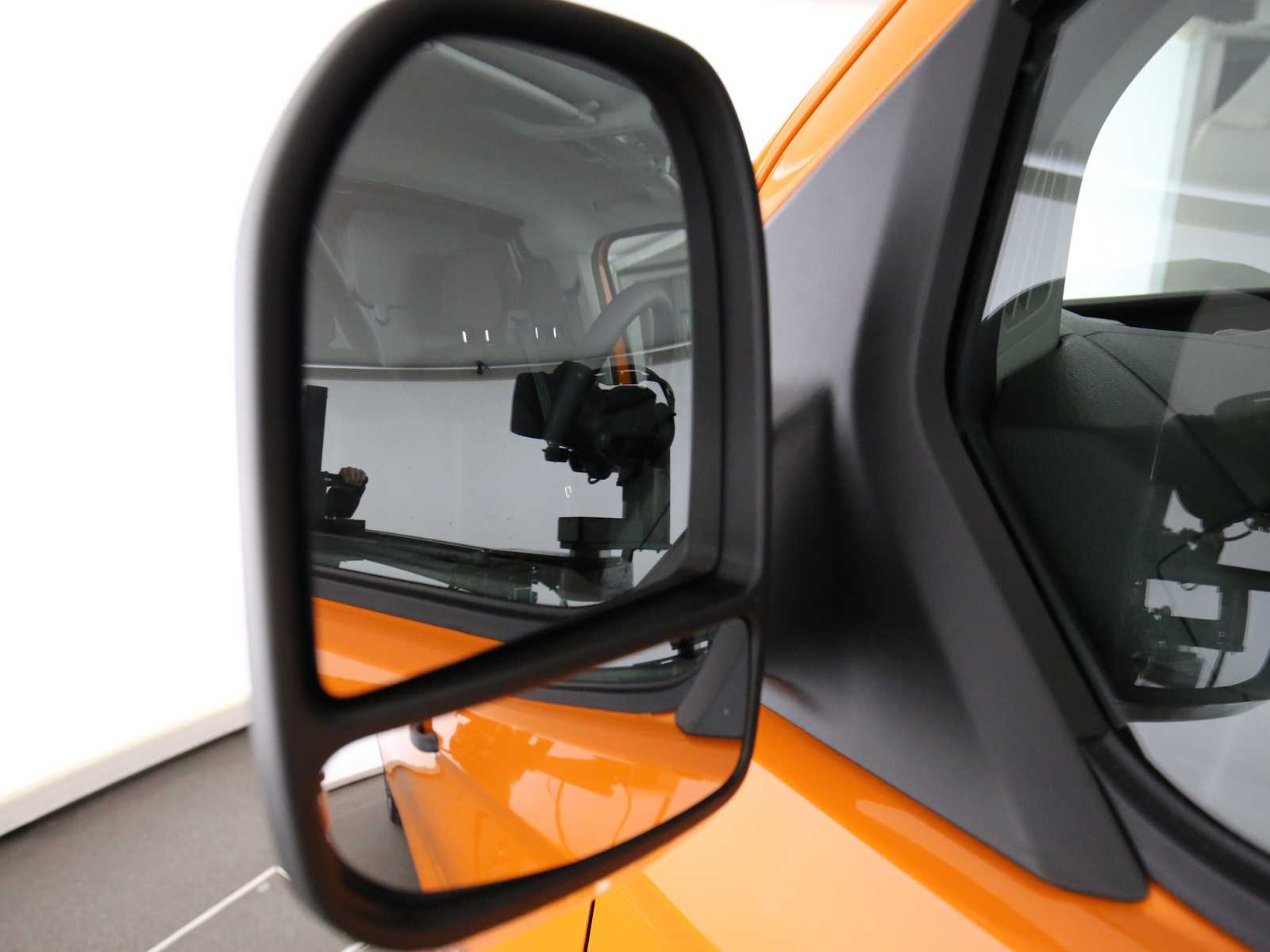 VW T7 Commerce - Bild 22