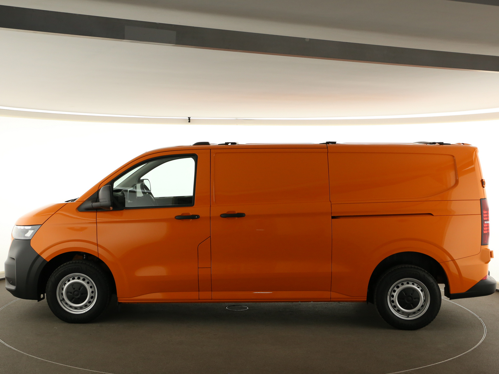 VW T7 Commerce - Bild 4