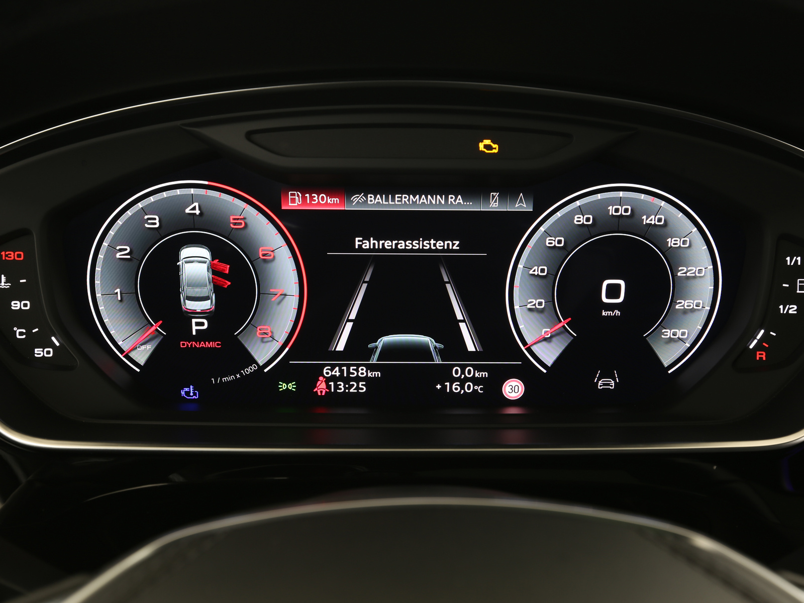 Audi A8 - Bild 12