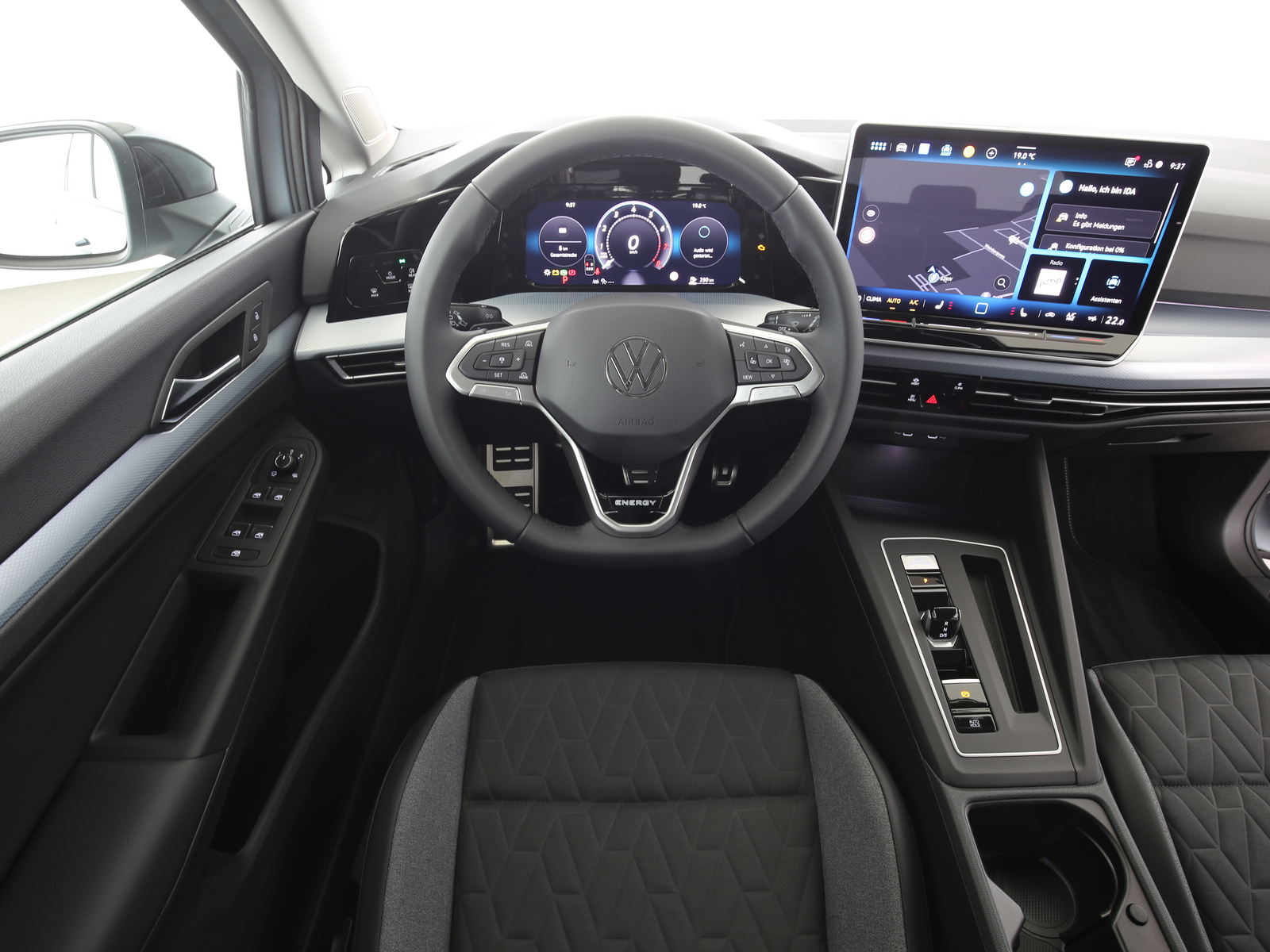 VW Golf VIII Variant - Bild 10