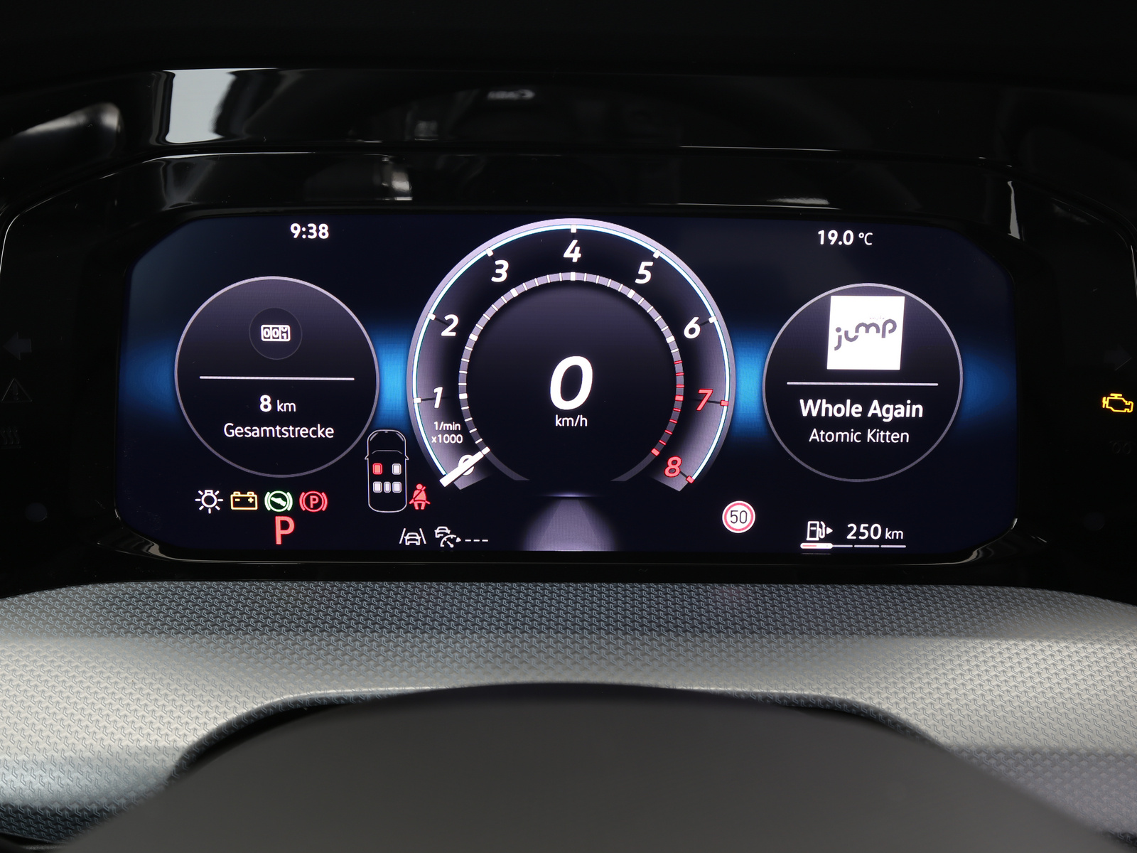 VW Golf VIII Variant - Bild 12