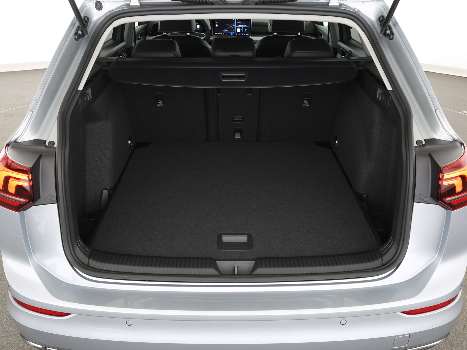 VW Golf VIII Variant - Bild 25